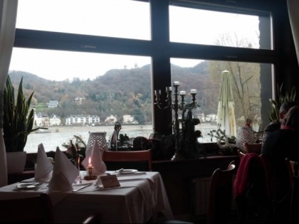 Foto: K &amp;amp; K Weinhauschen am Rhein